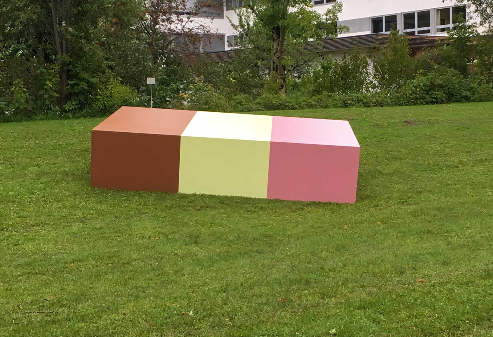 Valenta Metall für Andrea Lueth, Kunst im Öffentlichen Raum Valenta Metall für Andrea Lueth, Kunst im Öffentlichen Raum